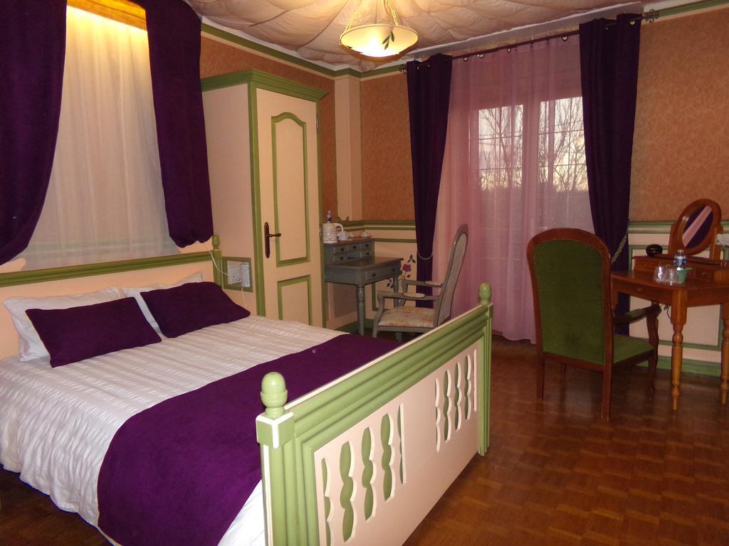 Bed and Breakfast Domaine Capiet Courpiac Exterior foto