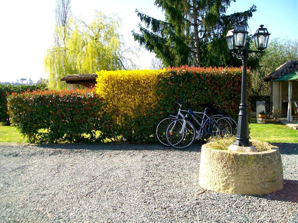 Bed and Breakfast Domaine Capiet Courpiac Exterior foto