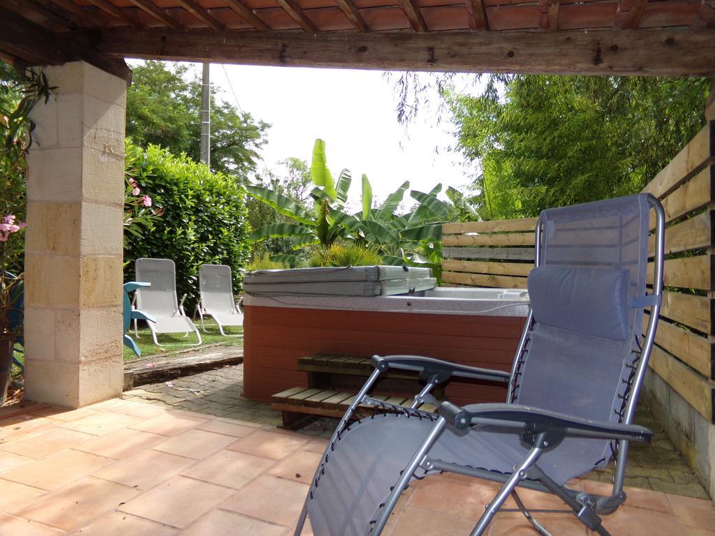 Bed and Breakfast Domaine Capiet Courpiac Exterior foto